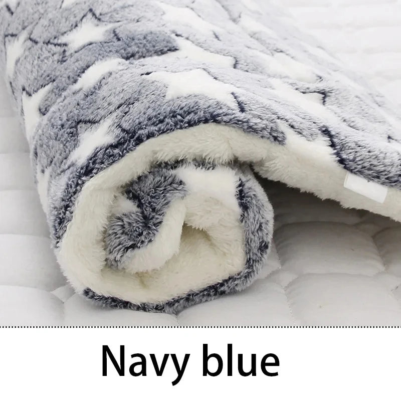 Flannel Dog Sleeping Mat — Soft Washable Blanket Bed for All Seasons